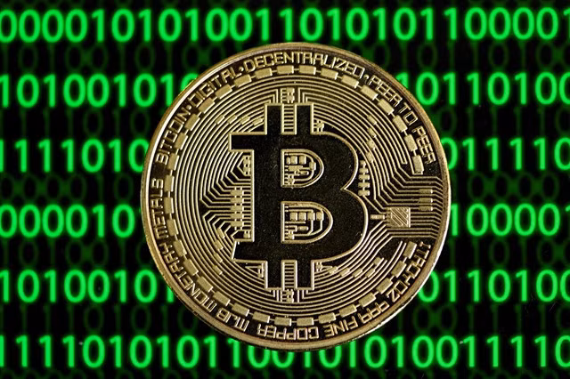 Five domestic exchanges are expected to be licensed for the pilot trading of digital assets. — AFP/VNA Photo