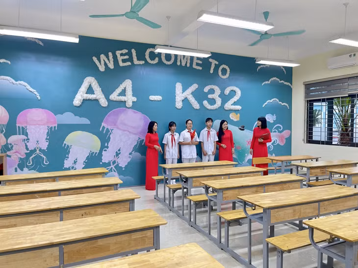 All classrooms are designed and equipped in line with the standards of a high-quality school.