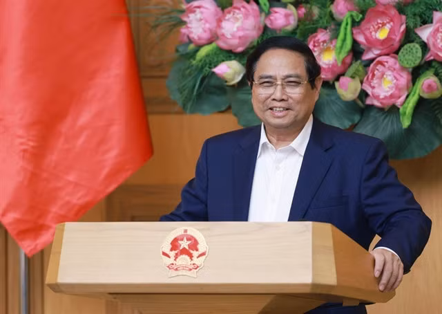Prime Minister Phạm Minh Chính addresses the 13th meeting of the Central Emulation and Commendation Council on Friday. — VNA/VNS Photo
