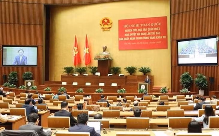 The conference takes place both in person and via videoconference. (Photo: VNA)