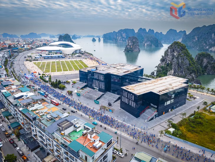 The Quang Ninh Exhibition of Planning and Expo Center on Tran Quoc Nghien Street will serve as the start and finish venue for this year’s race.