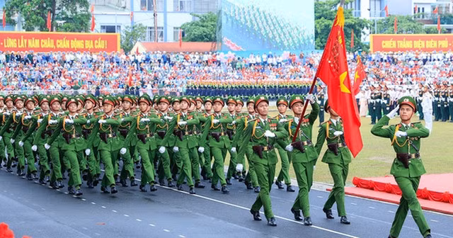 Over 13,000 to join parade marking 50 years of national reunification ảnh 1 Over 13,000 to join parade marking 50 years of national reunification ảnh 1