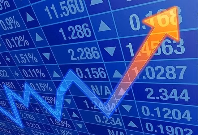 The Government can consider allowing technology enterprises to conduct IPOs and list on the stock markets without being bound by the condition of ‘no accumulated losses’. Photo baochinhphu.vn