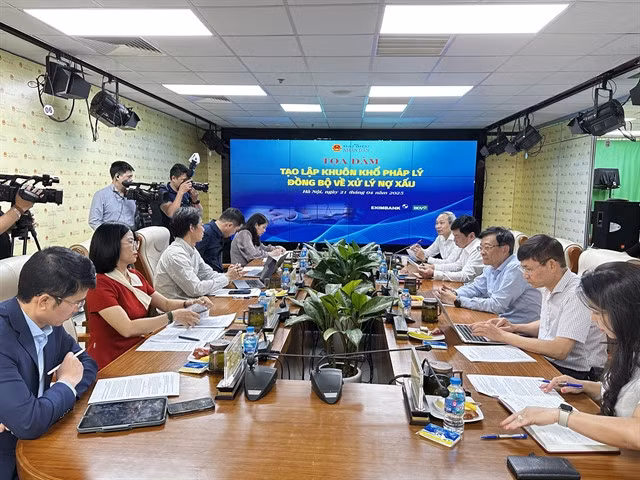 A view of the event. Photo thoibaonganhang.vn