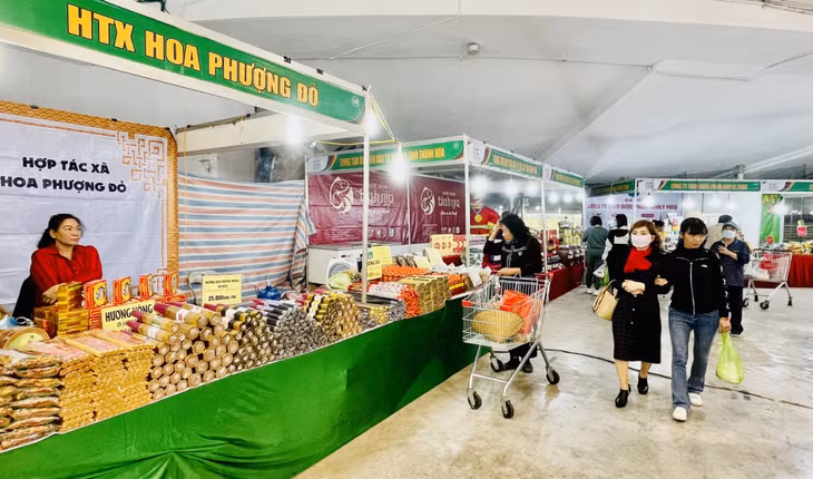There area also 800 products from 39 provinces and cities nationwide.