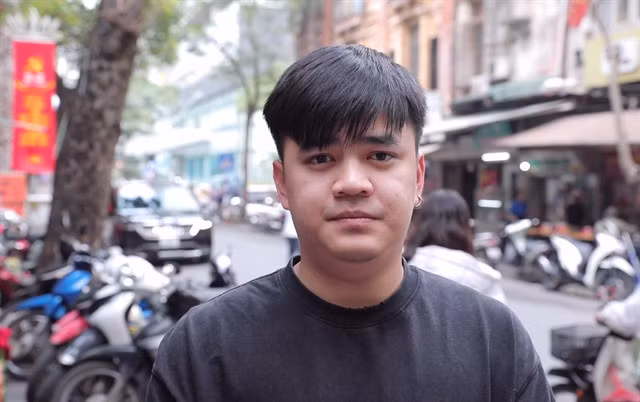 Thạch says he wants to accumulate experience in 2023 to prepare for his long-term goal of opening a business.
