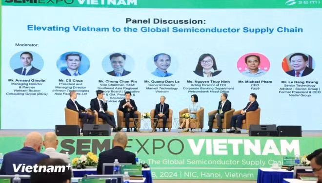 Experts agree that Vietnam is on the cusp of a major opportunity to deeply engage in the semiconductor industry (Photo: VietnamPlus)