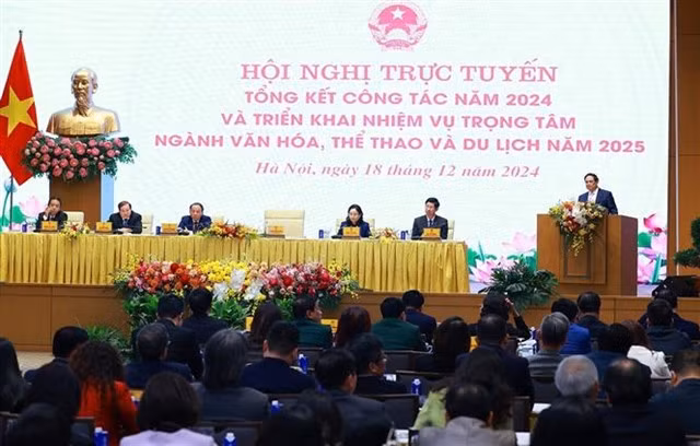 Prime Minister Phạm Minh Chính speaks at the Ministry of Culture, Sports and Tourism’s 2024 performance review and 2025 strategic planning conference on Wednesday. VNA/VNS Photos
