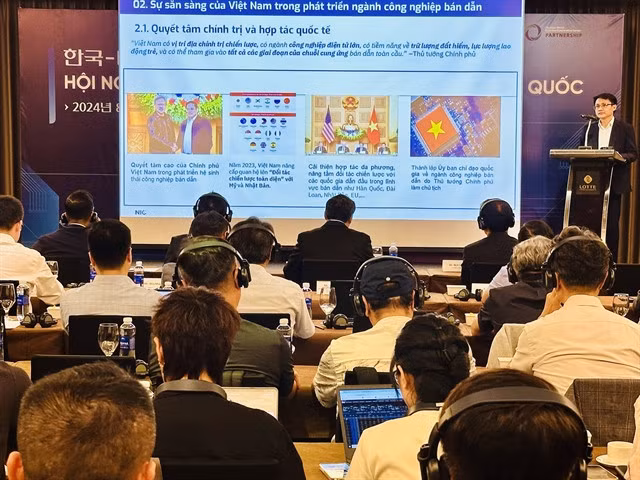 A conference on semiconductor industry cooperation between Việt Nam and South Korea was held in Hà Nội on August 6, 2024. VNA/VNS Photo Việt Đức