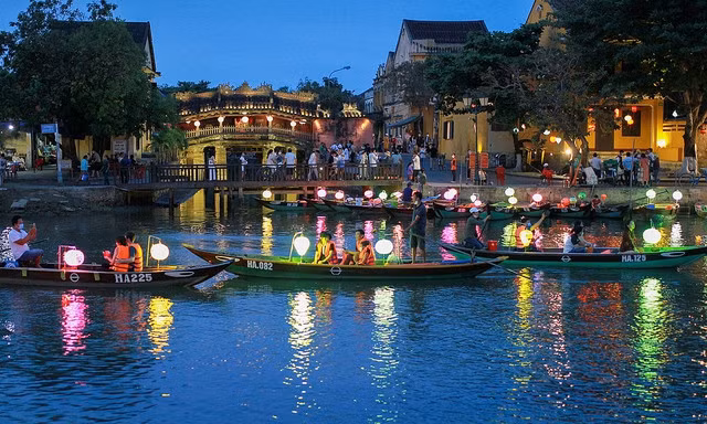 Viet Nam is safest country in Asia: Travel Off Path- Ảnh 1.
