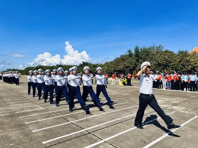 The naval forces stationed on Trường Sa Islands. — Photo vietnamplus.vn