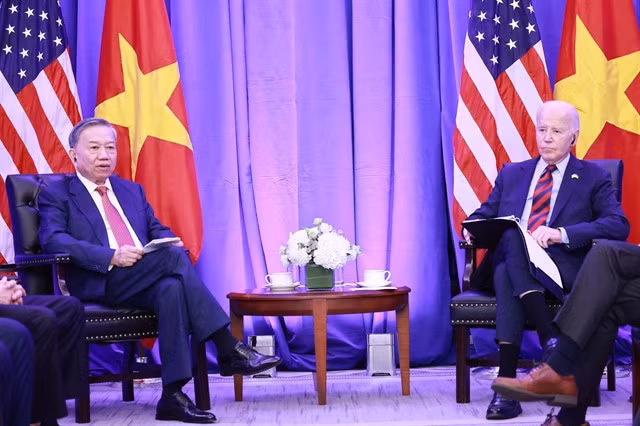 General Secretary of the Communist Party of Việt Nam Central Committee and State President Tô Lâm (left) and US President Joe Biden had talks in New York on September 25. — VNA/VNS Photo Lâm Khánh