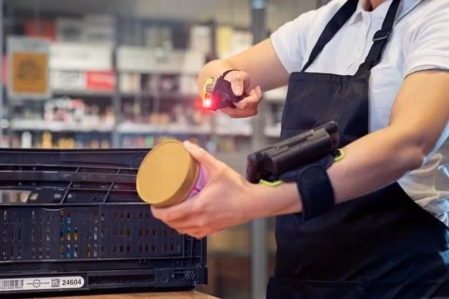 Many retailers in Vietnam are laying the groundwork to build a modern store experience. (Photo courtesy of Zebra)