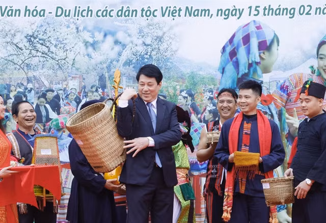 State President Lương Cường attends the festival. — VNA/VNS Photo
