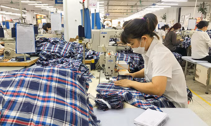 Covid success reaped in job recovery, rising incomes: report