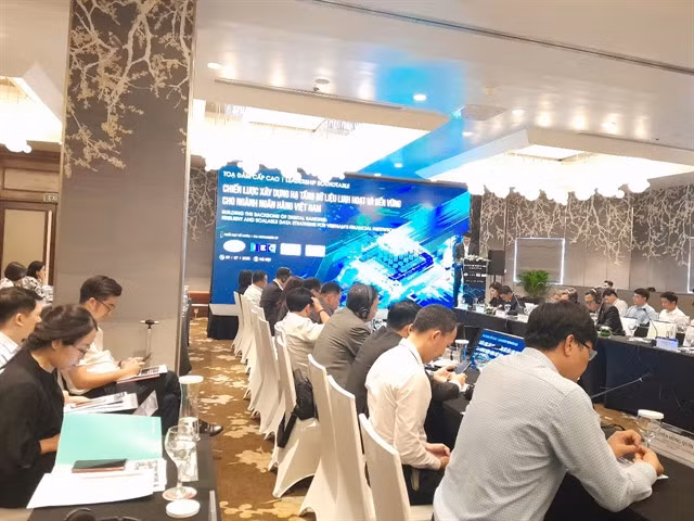 Attendees at the seminar. VNS Photo