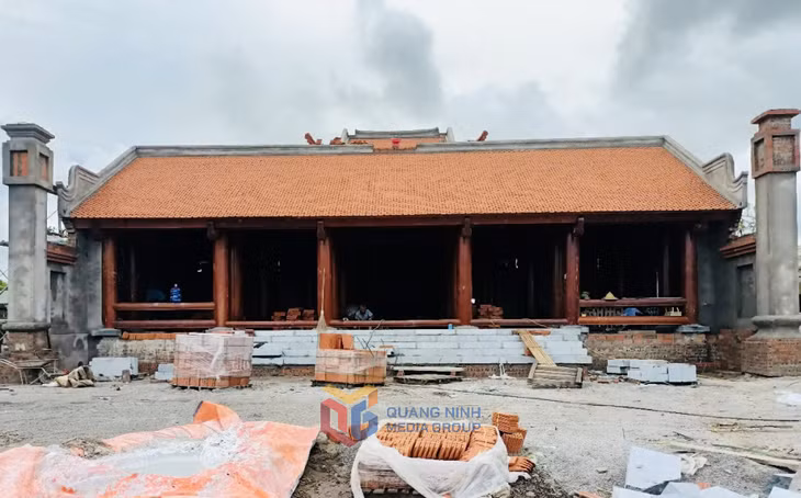 The project to restore, renovate, and preserve Lang Bang Communal House has currently reached approximately 80% of its planned progress.