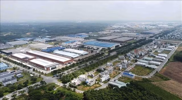 A view of Việt Nam-Singapore Industrial Park in the new HCM City. Following the merger, the city now has 64 export processing zones and industrial parks in operation. — VNA/VNS Photo
