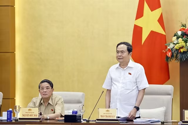 National Assembly Chairman Trần Thanh Mẫn presides over the meeting with the legisative body's agencies on Thursday. — VNA/VNS Photo Doãn Tấn