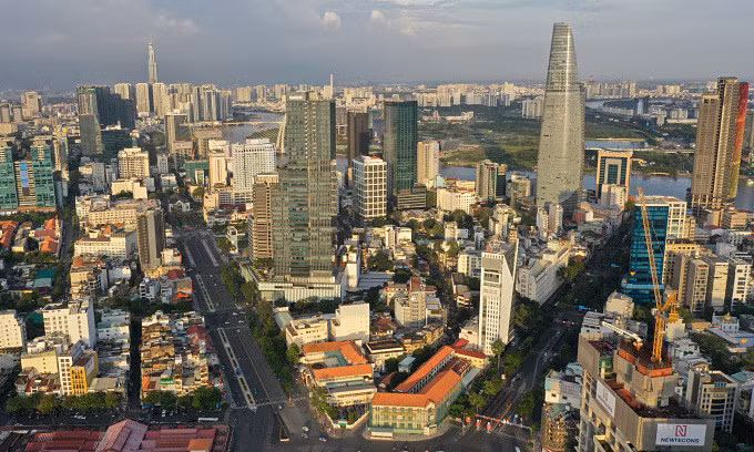 Taxing housing necessary but challenging: experts