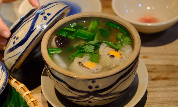 Restaurant serving traditional Vietnamese food in Saigon's expat hub praised by Michelin ảnh 8 Restaurant serving traditional Vietnamese food in Saigon's expat hub praised by Michelin