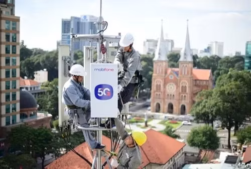 MobiFone's 5G base transceiver station (BTS). Photo sggp.vn
