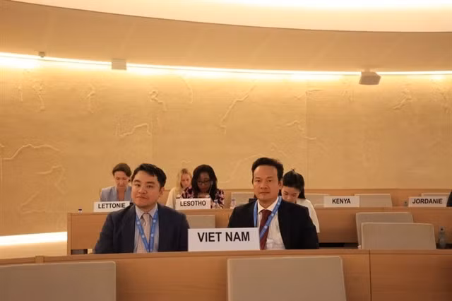 Vietnamese Ambassador Mai Phan Dũng at the UNHRC's 56th session in Geneva. VNA/VNS Photo