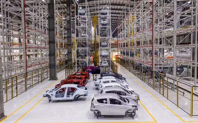 Outward investment touches US$395 million - Ảnh 1.