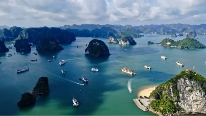 Ha Long Bay