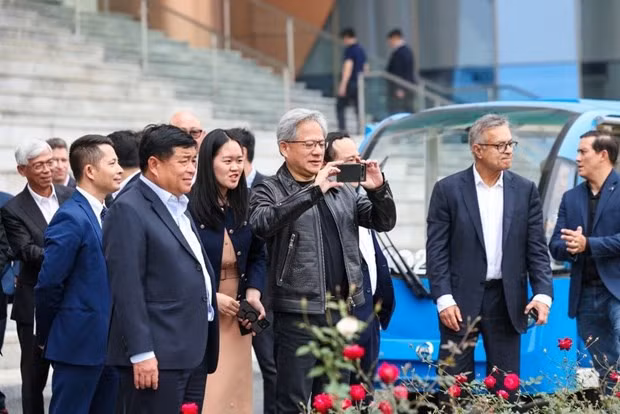 Vietnam rolls out red carpet for US chip giant’s investment: Minister hinh anh 1