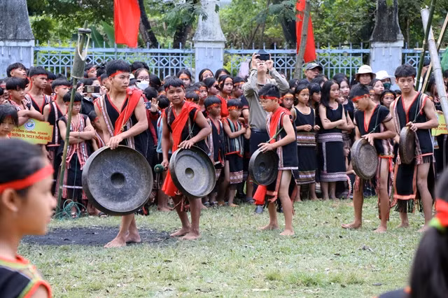 Gongs are an important part of daily life among the ethnic communities in the Central Highlands. VNA/VNS Photo Khoa Chương