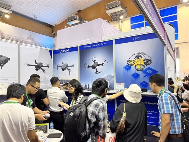 The Việt Nam International Electronics &amp; Smart Appliances Expo 2023 (IEAE Hà Nội) opens at the International Centre for Exhibition (ICE) in Hà Nội on Thursday. Photo Vinexad