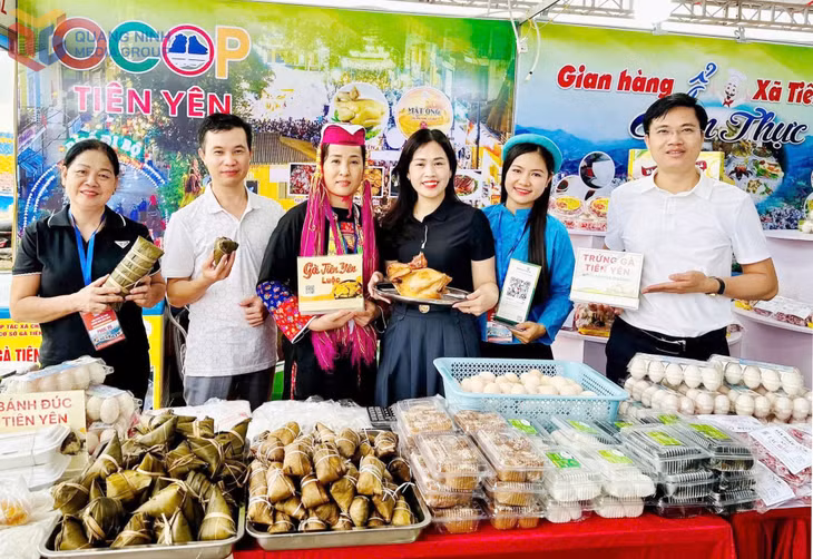 Showcasing cuisine is also an opportunity to highlight the region’s cultural beauty from traditional customs to distinctive local attire.