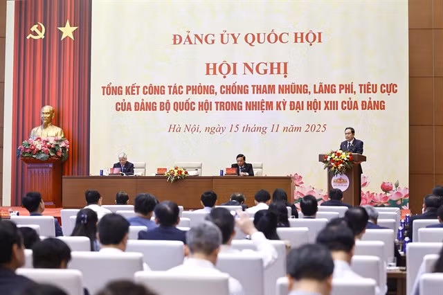 National Assembly Chairman Trần Thanh Mẫn gives a speech at the conference. — VNA/VNS Photo Doãn Tấn