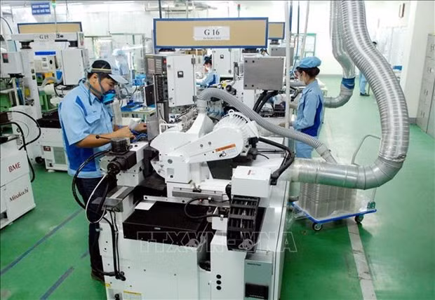 Singapore tops foreign investors in Vietnam in first quarter hinh anh 1