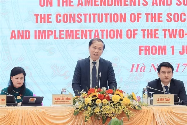 Phạm Tất Thắng, Deputy Head of the Party Central Committee's Commission for Mass Mobilisation, chairs the international press conference on Tuesday morning in Hà Nội. VNA/VNS Photo An Đăng