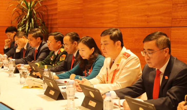 Activities of the Quang Ninh Delegation at the 14th National Party Congress ảnh 14