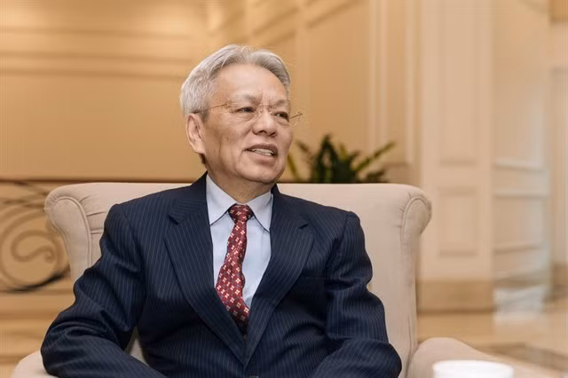 Nguyễn Sĩ Dũng, former deputy chairman of the Office of the National Assembly. — Photo diendandoanhnghiep.vn