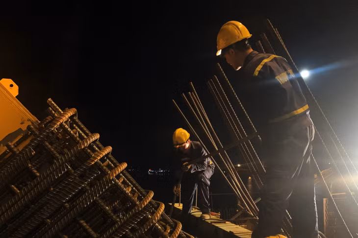 The construction of cable anchor system.
