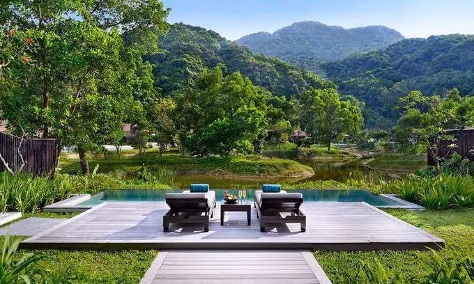 A swimming pool inside Banyan Tree Lang Co Resort in Hue, central Vietnam. Photo courtesy of the resort