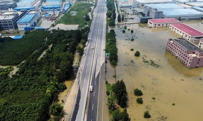 COP27: Island nations want China, India to pay for climate damage
