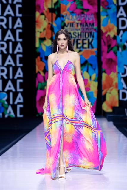 A vivid dress from the “Lãng Du” collection. — Photo courtesy of Multimedia JSC