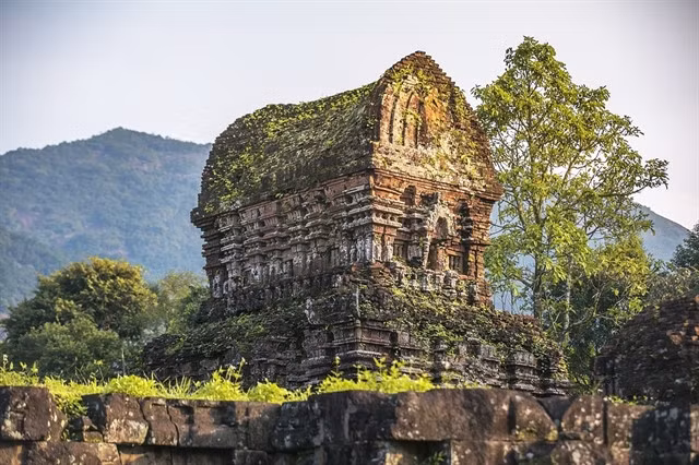 The cultural beauty of Mỹ Sơn Sanctuary bears the mark of time. — VNA/VNS Photo Trọng Đạt