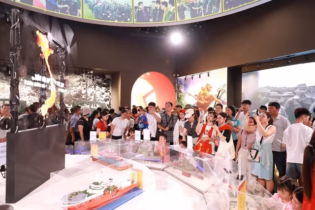 The exhibition by the Ministry of National Defence at the
