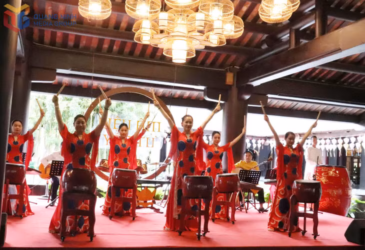 Show diễn “Tinh hoa sắc màu Việt Nam” chính thức đưa vào hoạt động từ 1/9. Ảnh: Hoàng Quỳnh