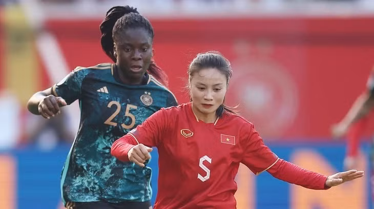 Coach Mai Duc Chung’s students also created dangerous opportunities towards the home team. (Source: DFB)
