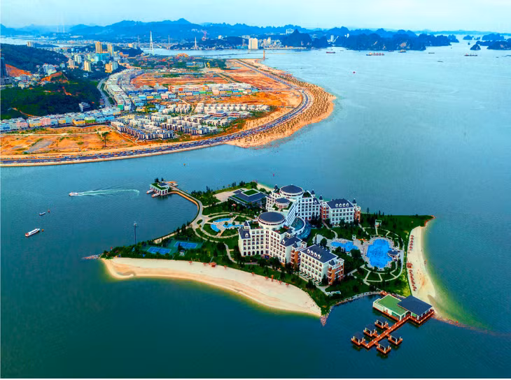“Du lịch Đảo Rều” - Giải khuyến khích tại Liên hoan ảnh nghệ thuật 9 tỉnh đồng bằng Sông Hồng năm 2019.