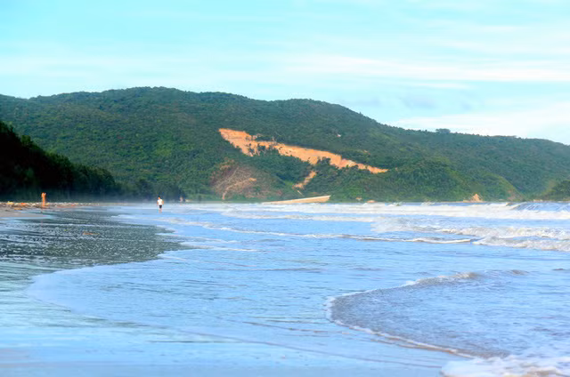 Truong Chinh beach