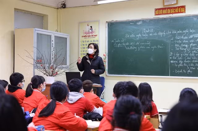 A literature class at Lê Lợi Secondary School on Tuesday.