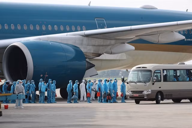 A rescue flight bringing back more than 200 Vietnamese workers stranded in Equatorial Guinea in July 2020.